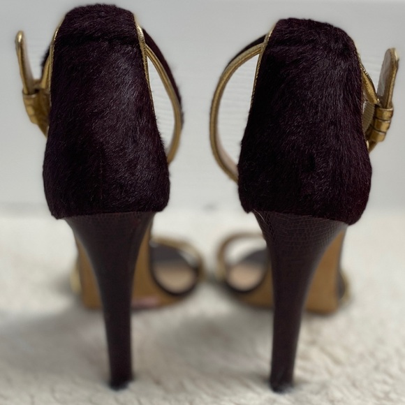 Club Monaco Casey Stiletto Heel Sandals Burgundy Calf Hair Gold Trim 37.5 US 7 - Picture 7 of 11